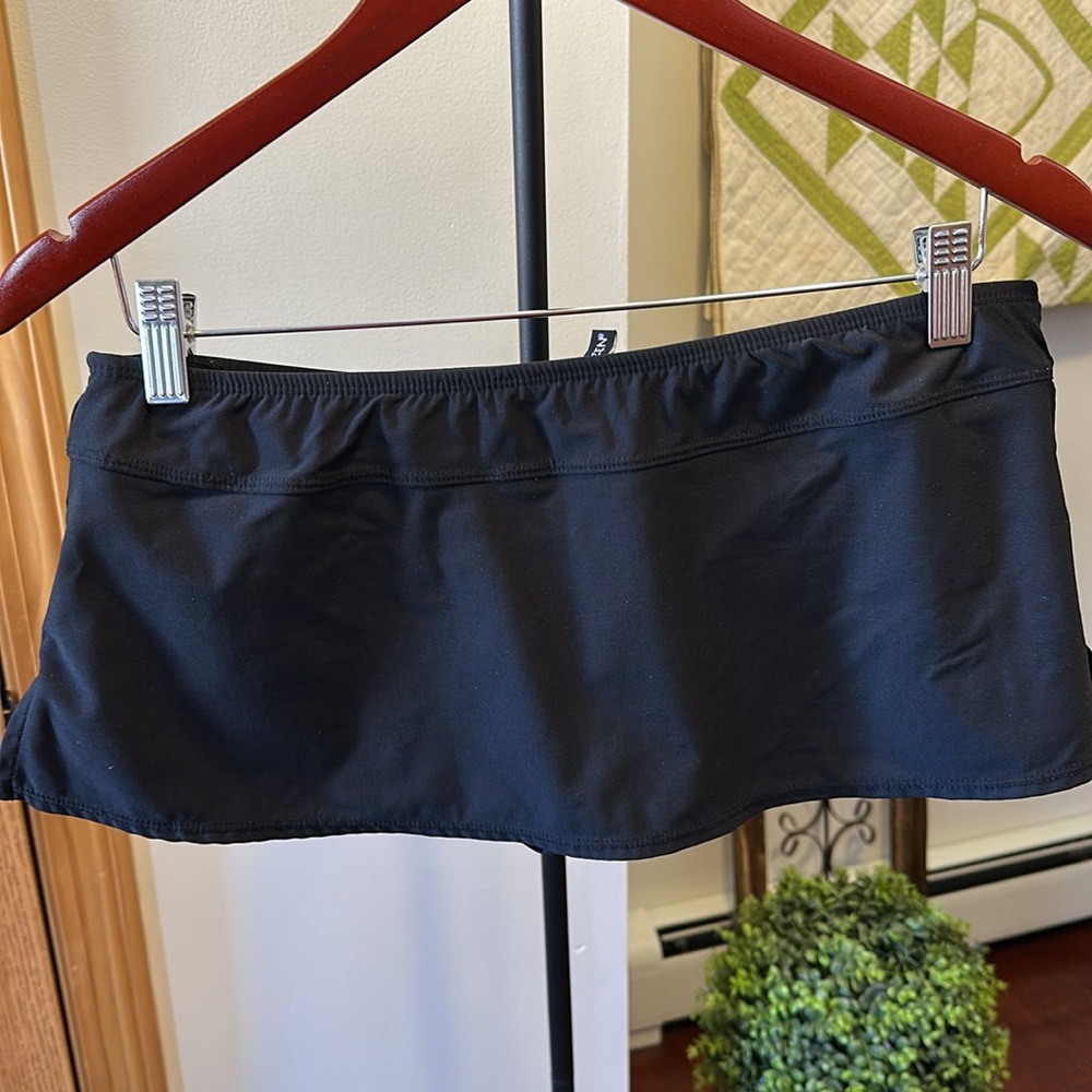 JANTZEN Black Skirted Swim Bottom